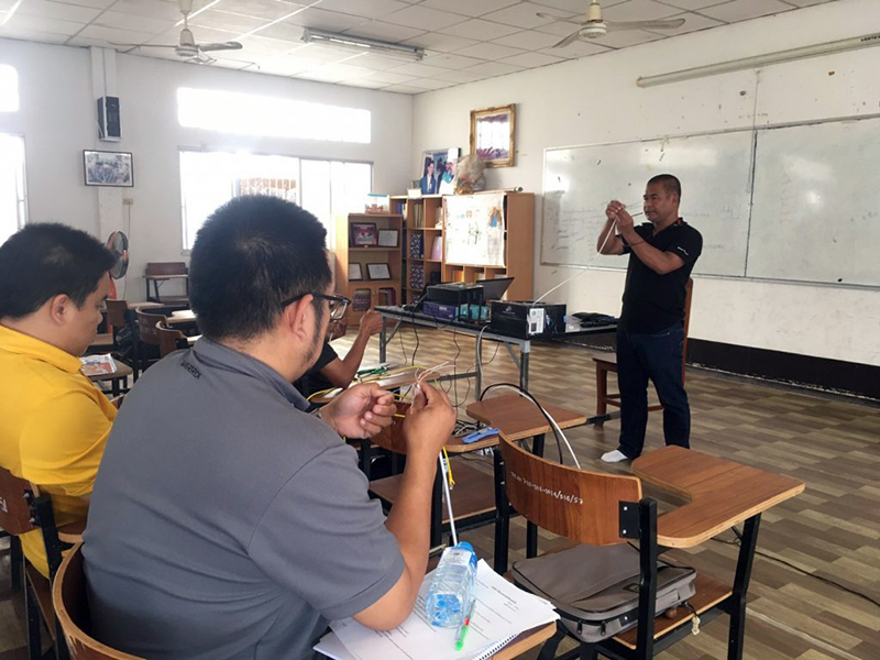 THNIC joins Tak Community College for Internet Fundamentals Training